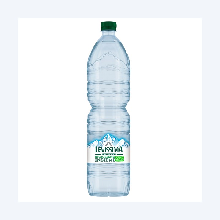 Acqua naturale 1,5 L bottiglia 45% RPET Levissima | Ecotempo