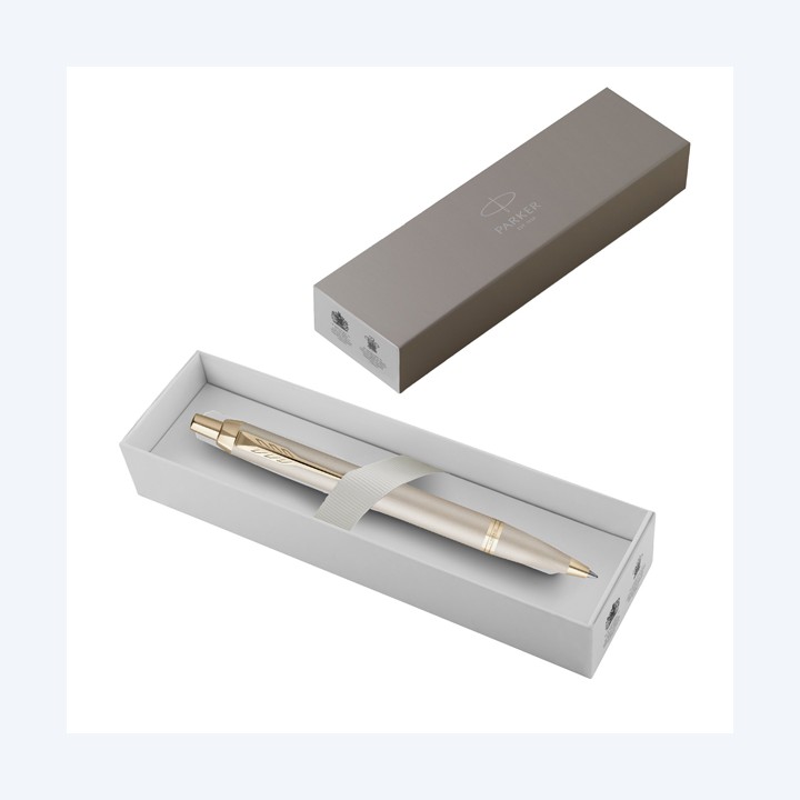 Penna sfera IM Monochrome punta M champagne Parker | Ecotempo