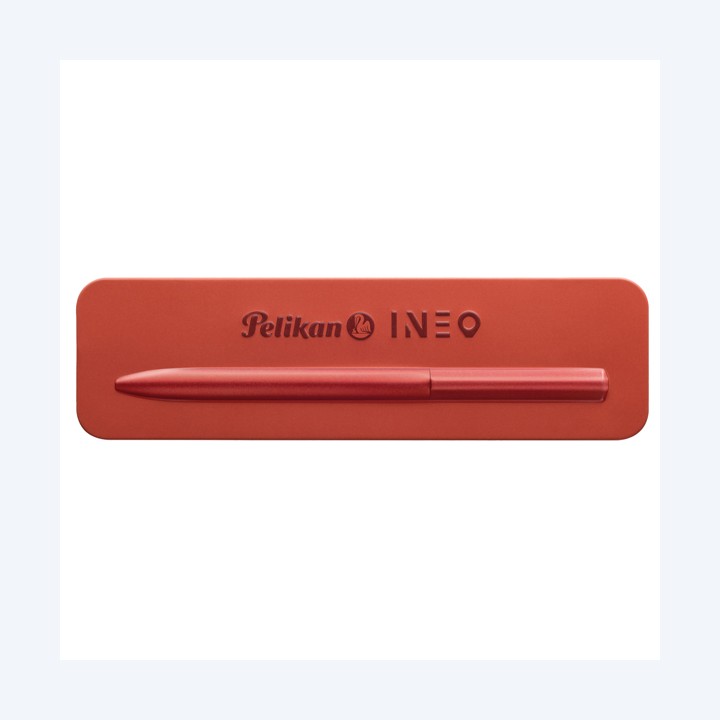 Penna sfera INEO Elements punta M rosso Pelikan | Ecotempo
